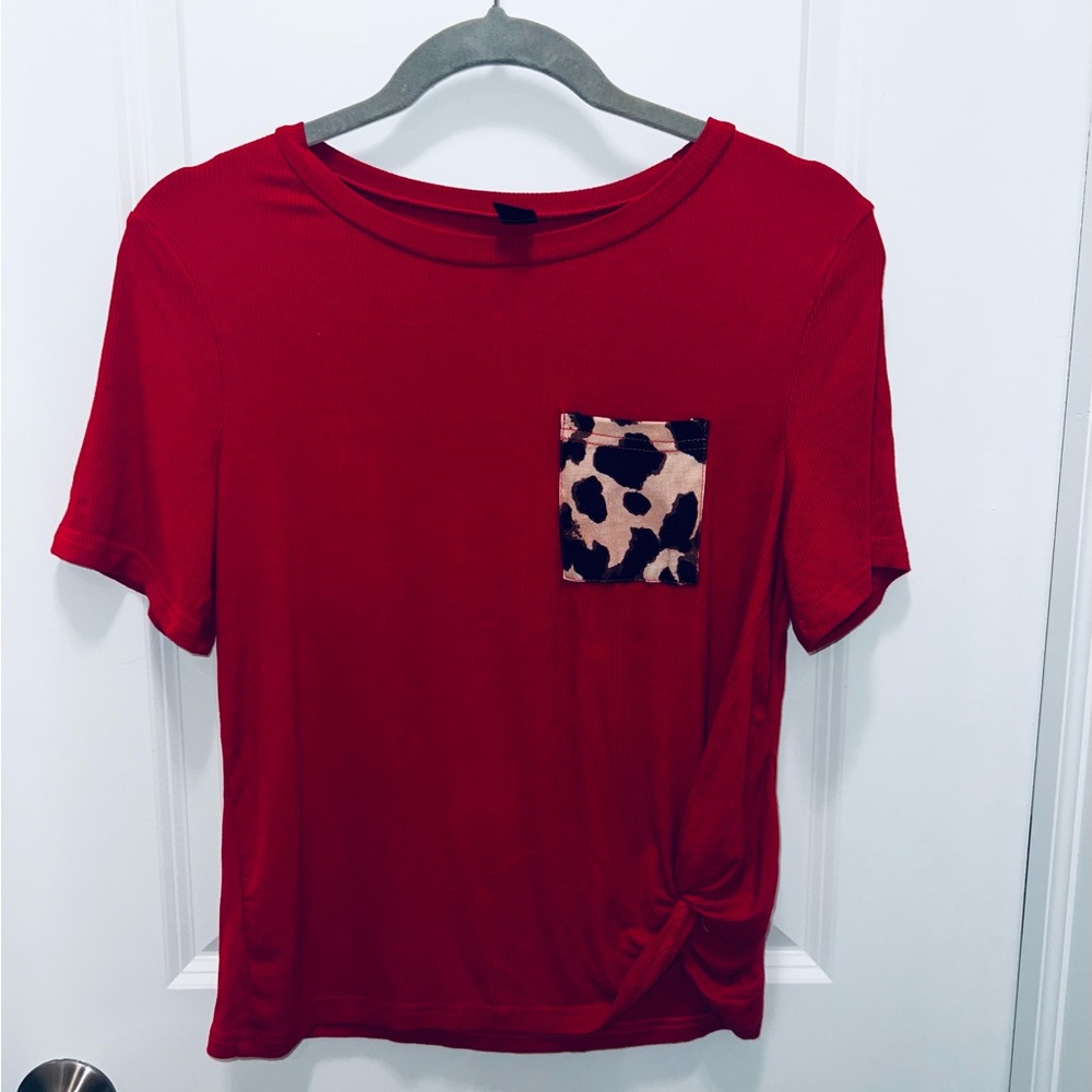Shein Woman’s Red Stretchy Top W/ Front Animal Print Pocket Size Medium